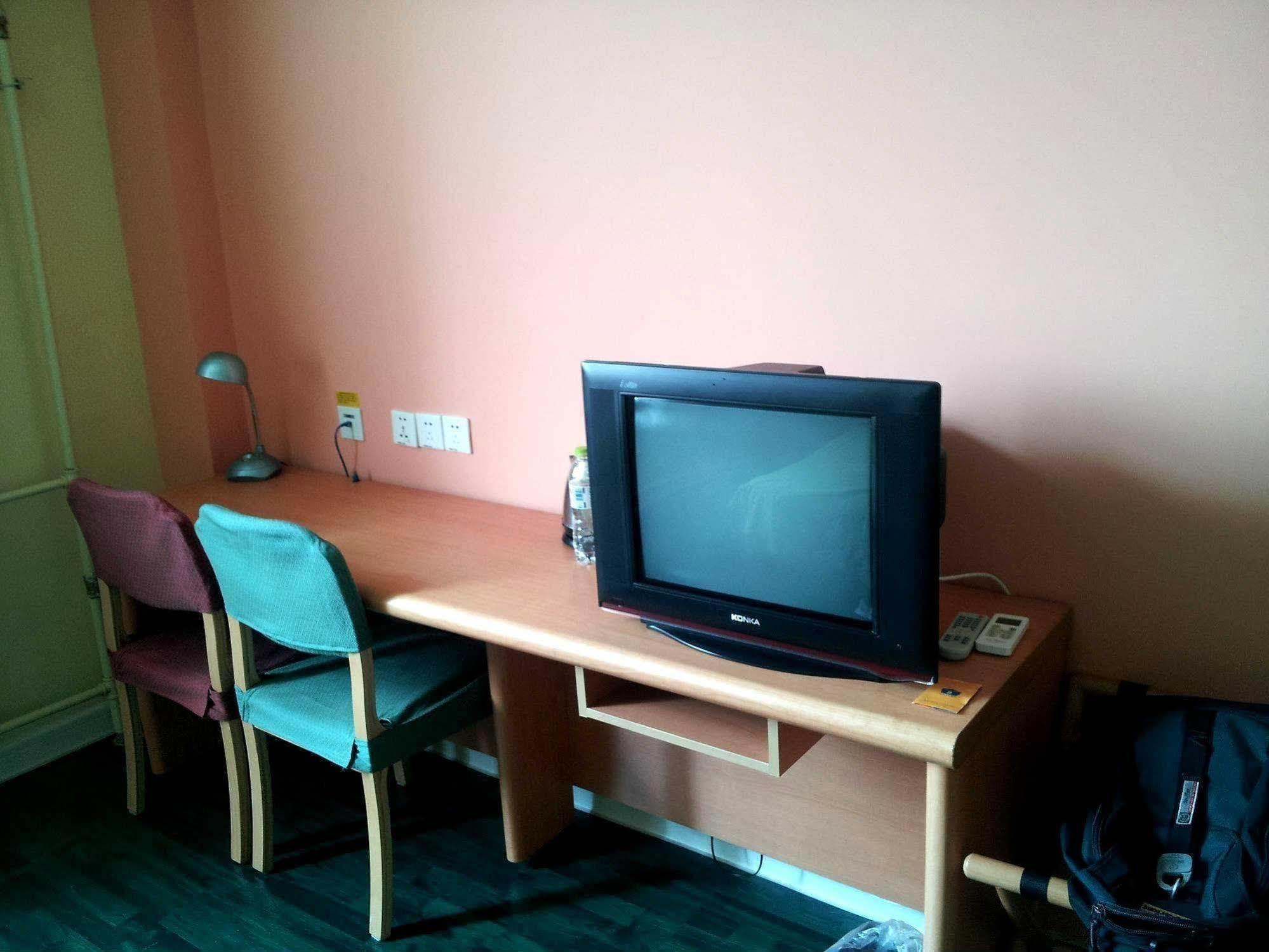 Home Inn Rushan Qingshan Road Вейхай Екстер'єр фото